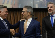 Governador acompanha a posse do prefeito de Belo Horizonte