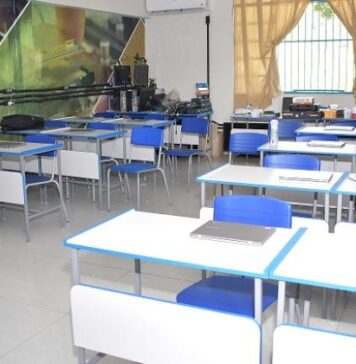 PBH nomeia 67 professores aprovados em concurso público